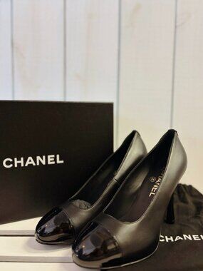 Chanel NIB Lambskin and Patent Calfskin Pumps - Size 36.5(Retails $1325)